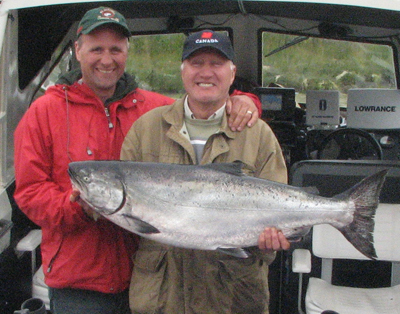 tyee34lbs Ed and Gary Godberson with a 34 lb Tyee, July 28, 2008