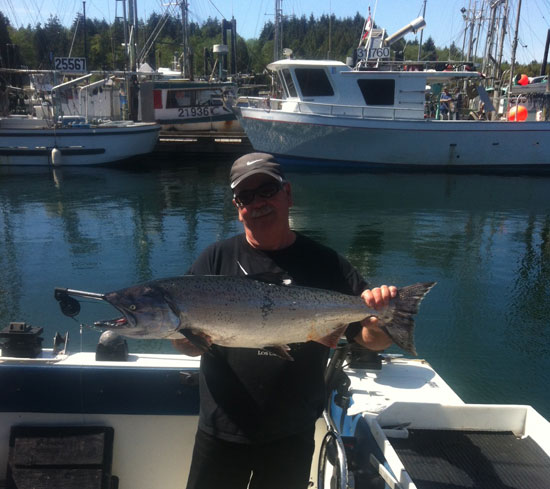 May 4, Our guide Dan with a 19lb 2 oz Chinook